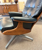 Mid Century Modern Attributed Heywood Wakefield Naugahyde Swivel Lounge Chair With Ottoman Model 710d 1960’s