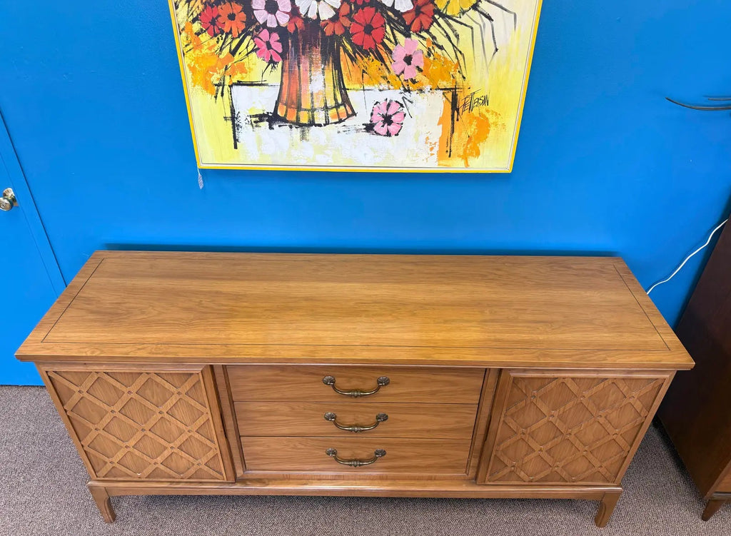 Mid Century Modern Walnut 9 Drawer by United Furniture Company