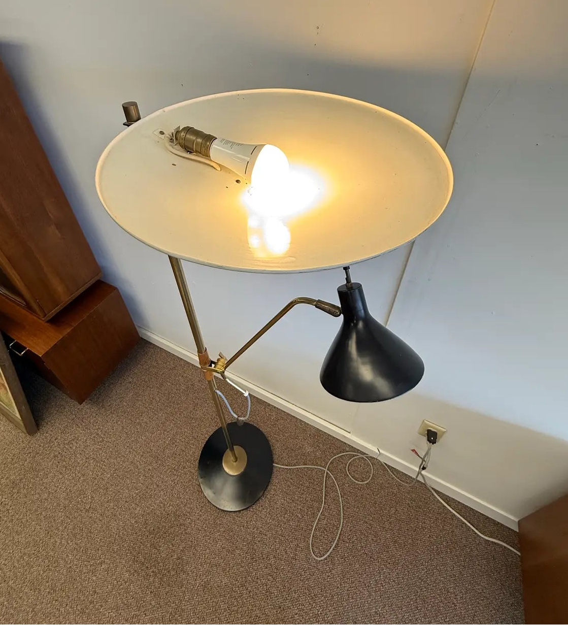 Rare 1950’s Gerald Thurston Designed Mid Century Modern Floor Lamp for Lightolier